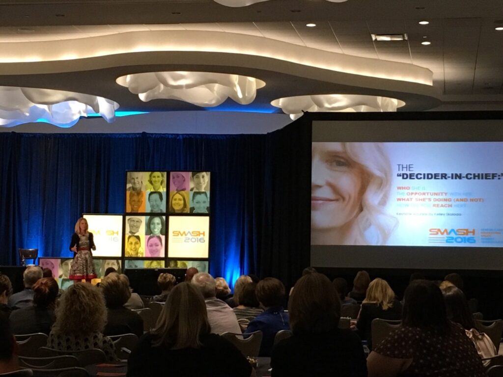 Keynote speaker on stage image